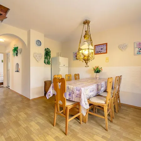 Сasa de vacaciones Cyklamen By Interhome