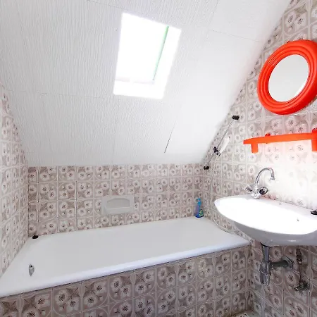 Cyklamen By Interhome Ferienhaus